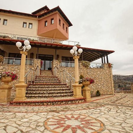 Afkos Grammos Boutique Hotel Resort Nestorion Bagian luar foto