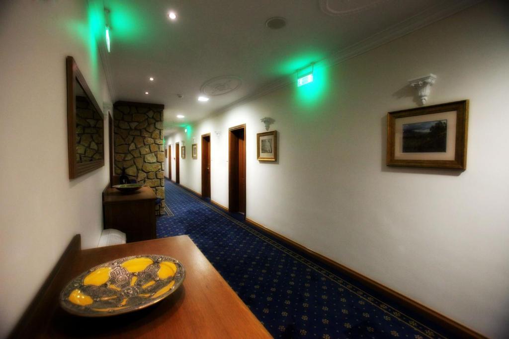 Afkos Grammos Boutique Hotel Resort Nestorion Bagian luar foto