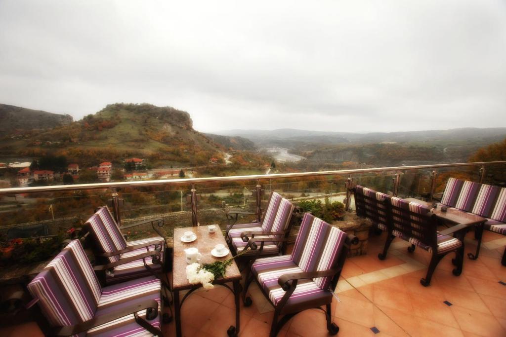 Afkos Grammos Boutique Hotel Resort Nestorion Bagian luar foto